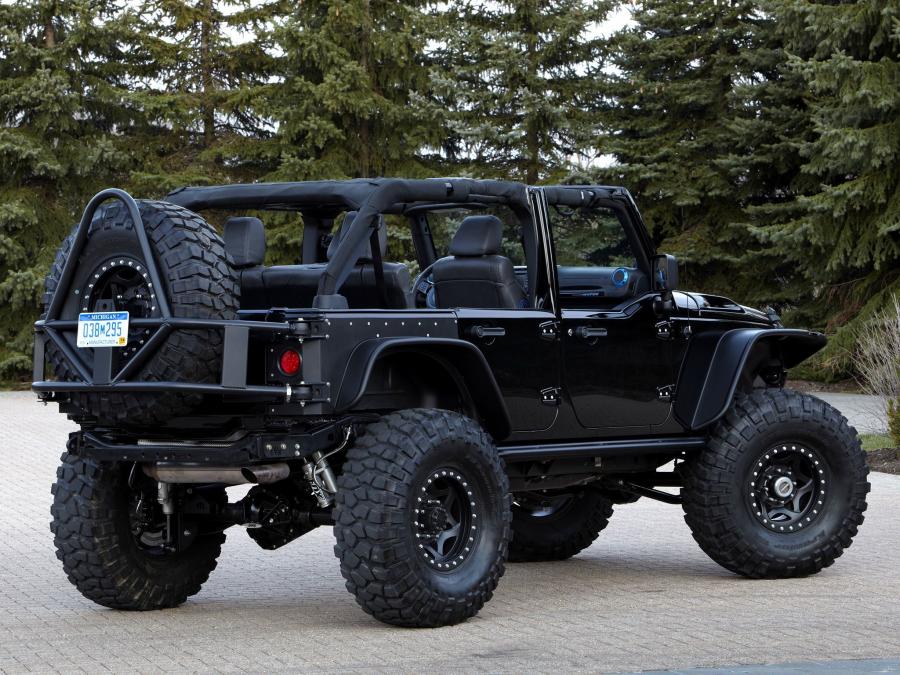  Jeep Wrangler Apache Concept 2012 года  (фото 12 из 30)